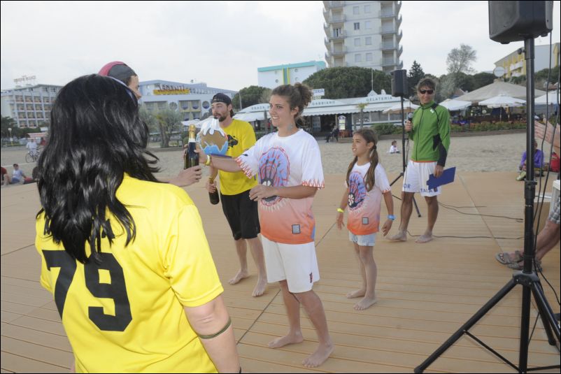 aline Bibione 2011 1735